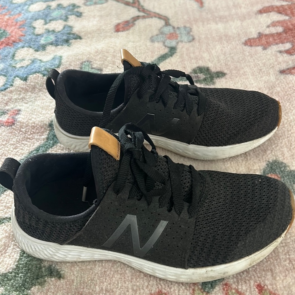 New balance black sneakers 7.5 women